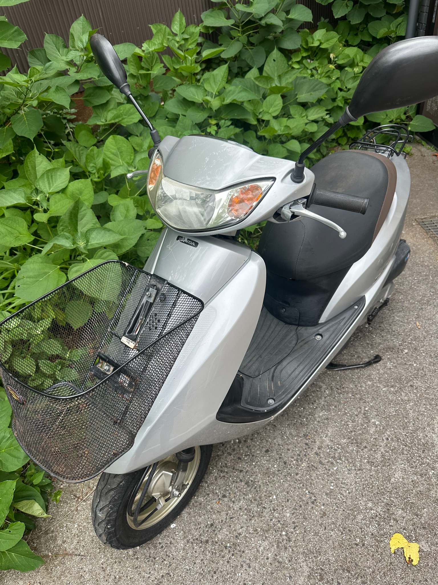 御縁レンタカー 貸出用原付